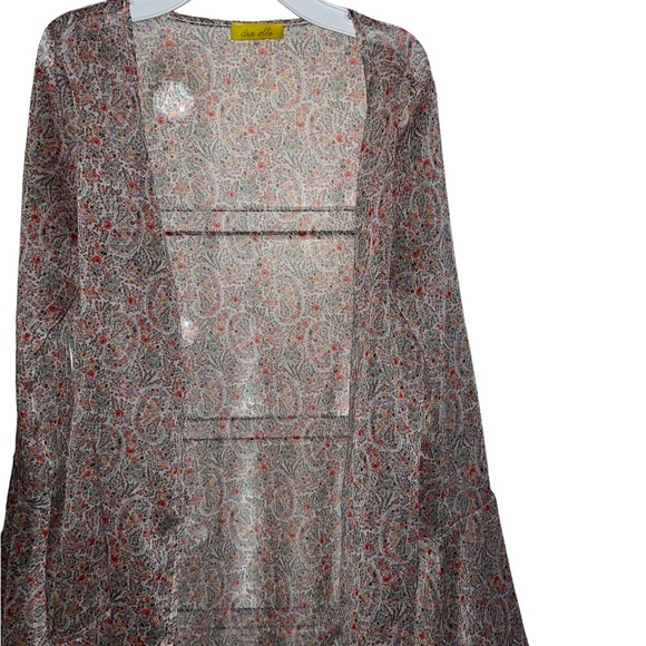 Vintage Sheer blouse with a beautiful pattern! - Picture 2 of 5